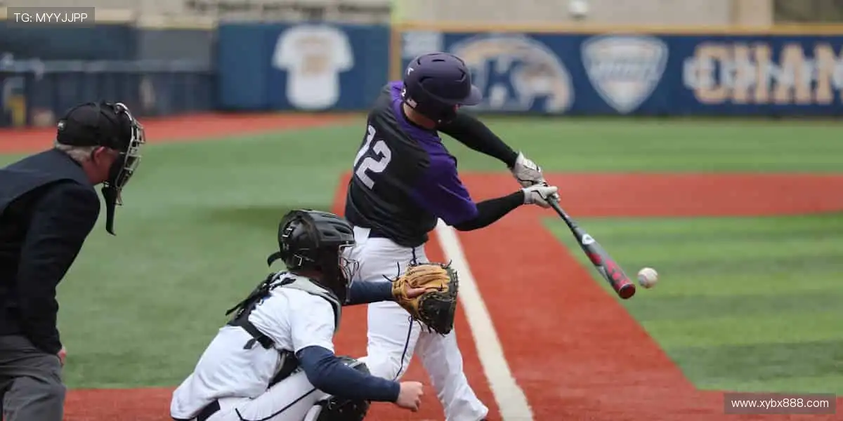 🎁【周边商城】限量潮品，把偶像的荣耀穿在身上！